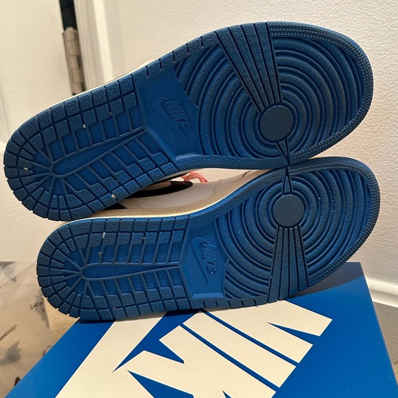 Nike Air Jordan 1 High Travis Scott Fragment Design - Picture 2 of 8